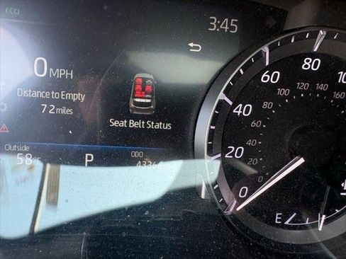 Certified 2023 Toyota Highlander XLE AWD/4WD image 11