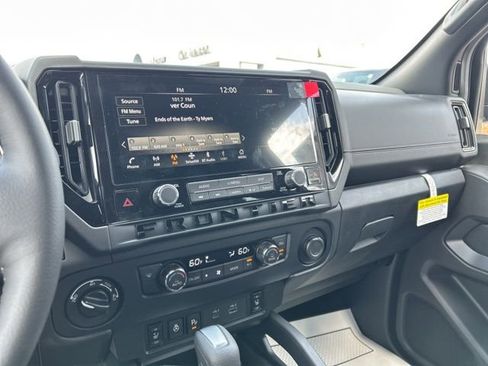 New 2026 Nissan Frontier SV AWD/4WD image 31