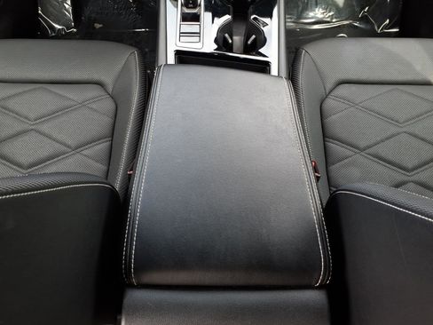 Certified 2024 Volkswagen Atlas Cross Sport SE image 26