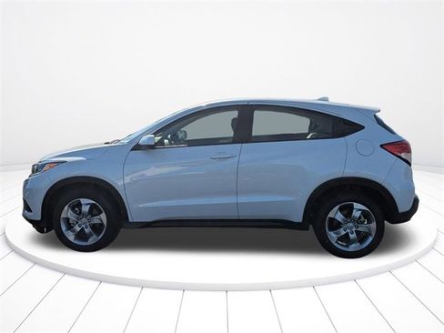 Used 2021 Honda HR-V LX image 6