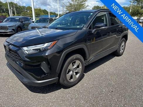 Used 2024 Toyota RAV4 XLE AWD/4WD image 15
