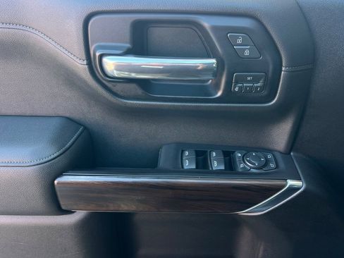 Used 2019 GMC Sierra 1500 SLT w/ SLT Premium Package image 12