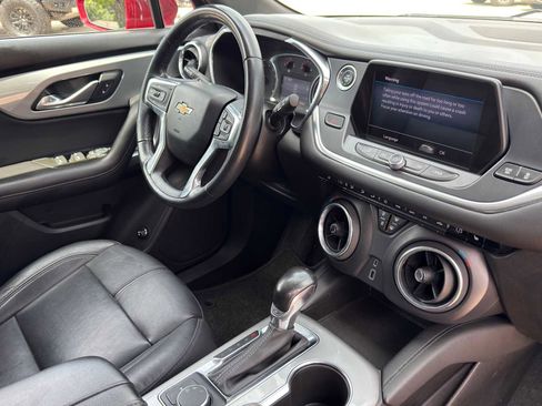 Used 2019 Chevrolet Blazer LT FWD image 31