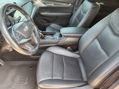 Used 2022 Cadillac XT5 Sportv w/ Technology Package AWD/4WD image 11