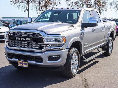 New 2024 RAM 2500 Limited image 30