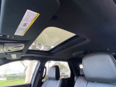 New 2023 Dodge Durango GT image 8