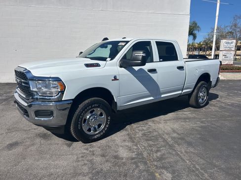 Used 2024 RAM 3500 Tradesman w/ Chrome Appearance Group image 2