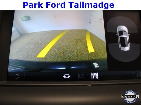 Used 2019 Land Rover Discovery Sport image 20