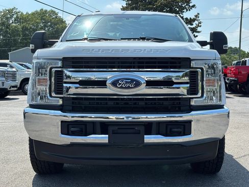 Used 2018 Ford F350 XLT w/ FX4 4x4 Off Road Package image 10