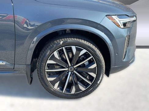 New 2026 Volvo XC90 T8 Ultra w/ Protection Package image 12