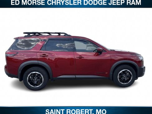 Used 2023 Nissan Pathfinder Rock Creek AWD/4WD image 7