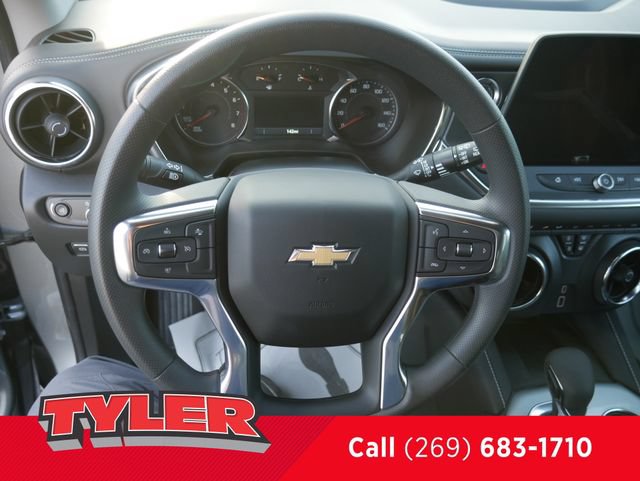 New 2026 Chevrolet Blazer LT w/ Convenience Package AWD/4WD image 28