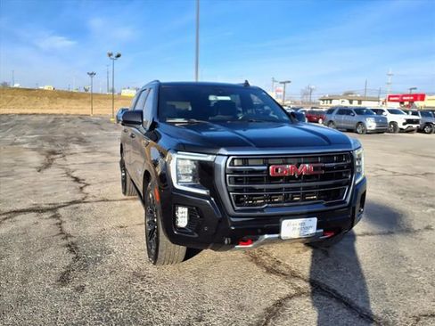 Used 2021 GMC Yukon AT4 w/ AT4 Premium Plus Package image 4