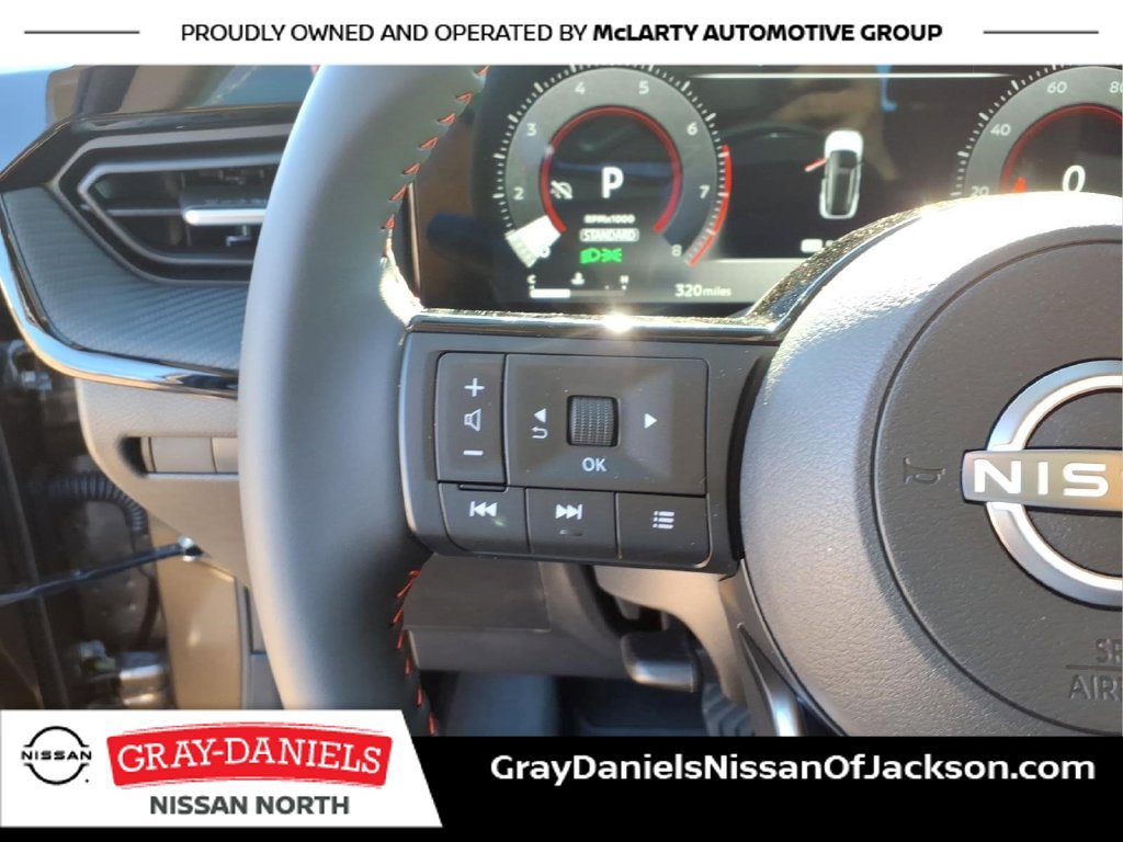 Certified 2027 Nissan Kicks SR FWD image 14