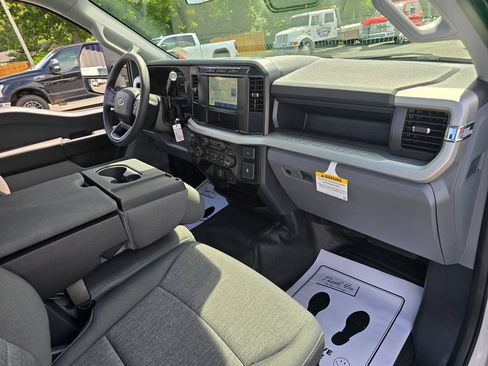 Used 2024 Ford F350 XL w/ XL Chrome Package RWD image 12
