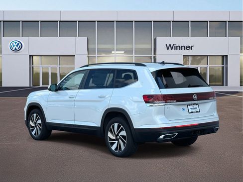New 2026 Volkswagen Atlas SE image 4