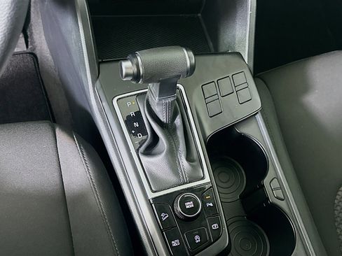 Used 2024 Kia Sportage LX image 24