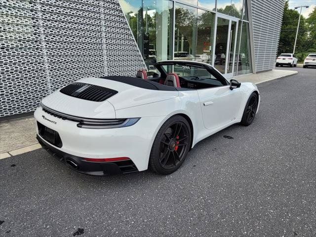 Used 2022 Porsche 911 Carrera GTS RWD image 5