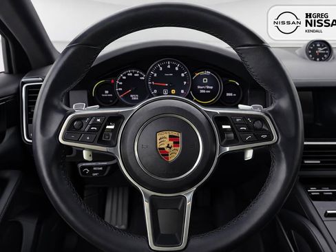 Used 2019 Porsche Cayenne AWD/4WD image 8