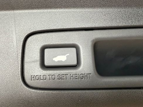 Used 2025 Acura ADX AWD image 34