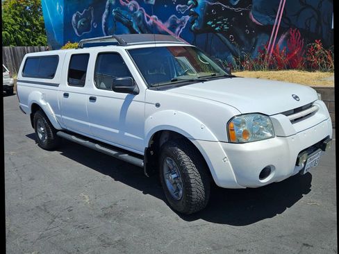 Used 2004 Nissan Frontier XE w/ (PWR) Pwr Pkg image 3
