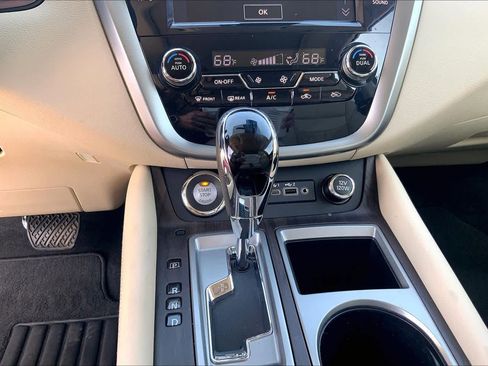 Used 2023 Nissan Murano Platinum w/ Cargo Package image 32