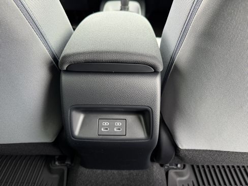 New 2026 Toyota Corolla SE image 7