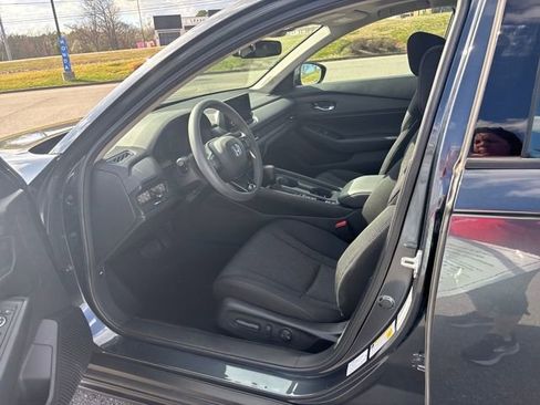 Certified 2024 Honda Accord EX image 14