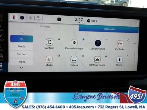 New 2025 Jeep Gladiator Sport image 22