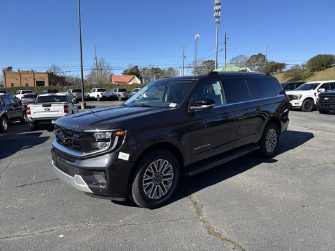 New 2026 Ford Expedition Max Platinum image 4