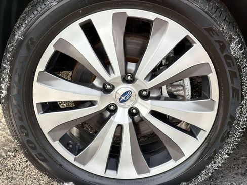 Certified 2022 Subaru Ascent Touring image 14