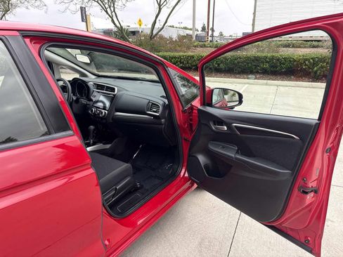 Used 2016 Honda Fit EX image 15