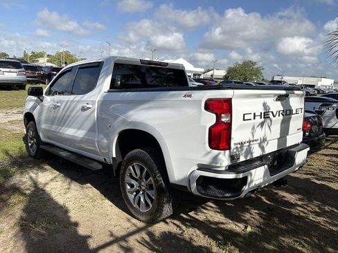 Certified 2022 Chevrolet Silverado 1500 RST image 5