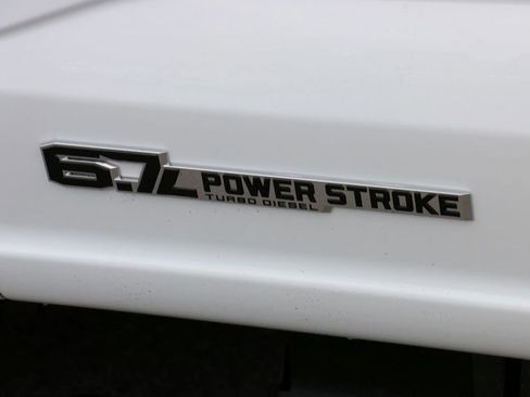 New 2026 Ford F250 XL w/ XL Chrome Package AWD/4WD image 10