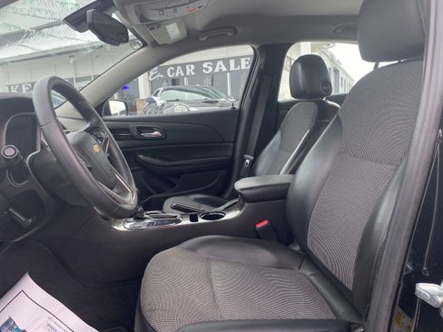 Used 2016 Chevrolet Malibu LT w/ Power Convenience Package image 11