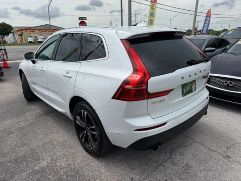 Used 2019 Volvo XC60 T5 Momentum w/ Premium Package FWD image 6