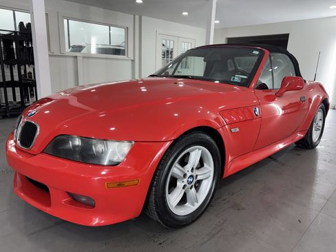 Used 2002 BMW Z3 2.5i image 1