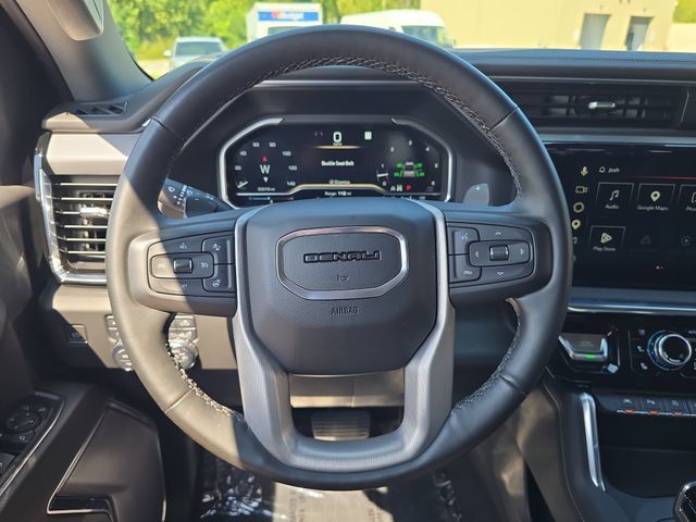 Used 2023 GMC Sierra 1500 Denali w/ Denali Reserve Package AWD/4WD image 18