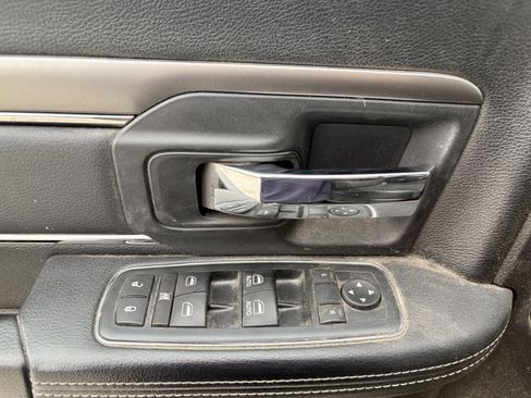 Used 2016 RAM 1500 Sport w/ Black Ram 1500 Sport Group image 13