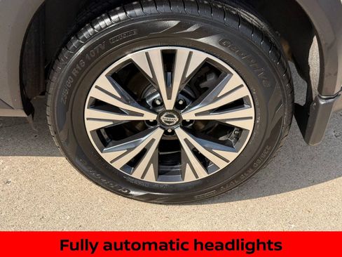Certified 2021 Nissan Rogue SV AWD/4WD image 13