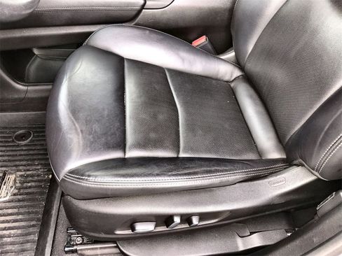 Used 2023 Cadillac XT6 Premium Luxury image 12