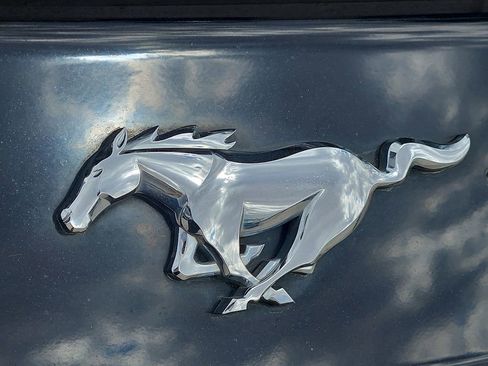 Used 2023 Ford Mustang Convertible RWD image 10