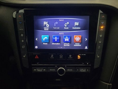 Used 2019 INFINITI QX50 Luxe w/ Navigation Package image 25