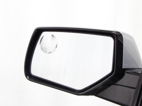 Used 2020 Chevrolet Suburban LT image 20