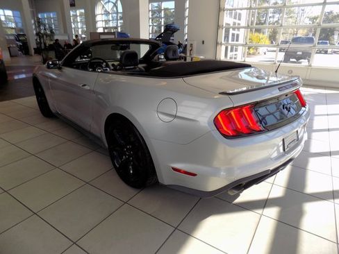 Used 2018 Ford Mustang Premium w/ Black Accent Package image 9