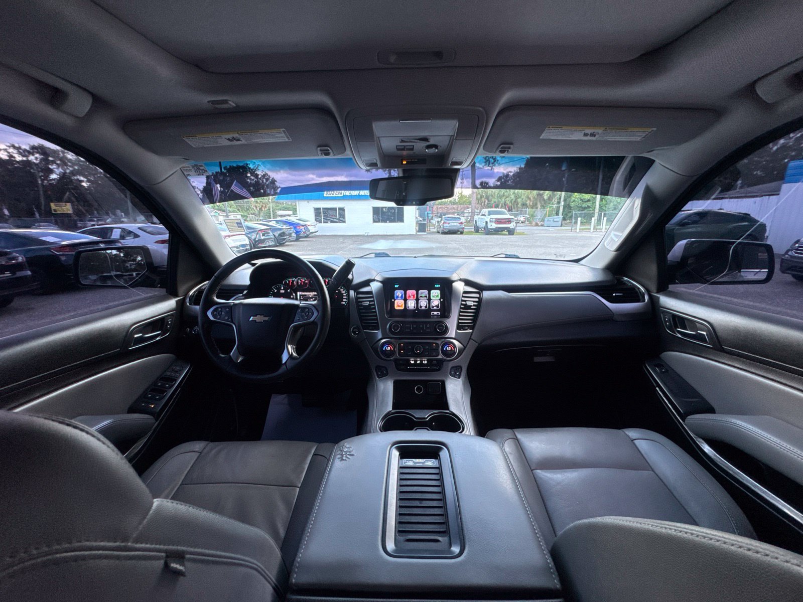 Used 2016 Chevrolet Suburban LT w/ Luxury Package RWD image 17