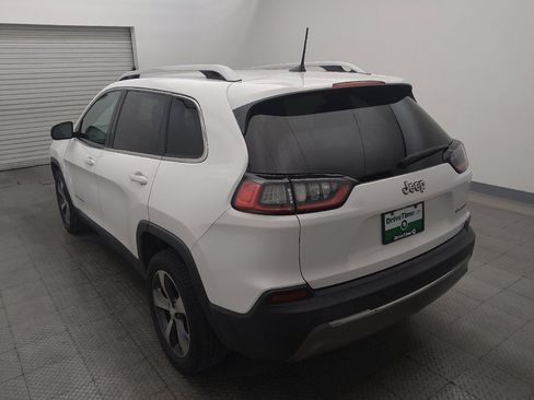 Used 2019 Jeep Cherokee Limited FWD image 5
