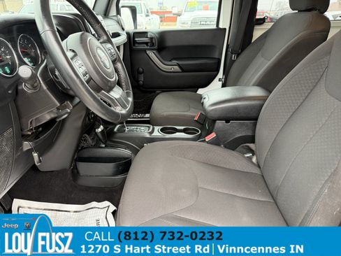 Used 2018 Jeep Wrangler Sport image 16