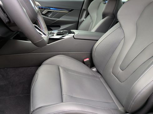 New 2026 BMW i5 M60 AWD/4WD image 28