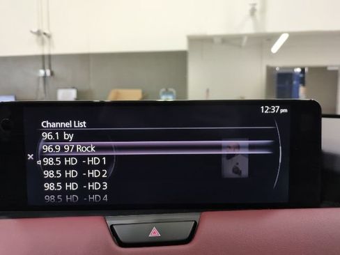 Used 2025 MAZDA CX-70 3.3 Turbo S w/ Premium Package image 17